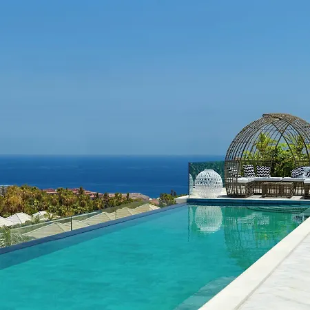 ヴィラ La Caleta Villa Sleeps 6 With Pool And Air Con アデヘ
